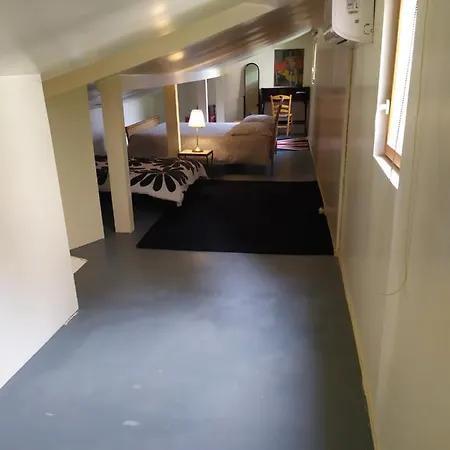 Apartman Maison Avec Son Jardin Prive Et 2 Chambres D'Hotes Independantes *